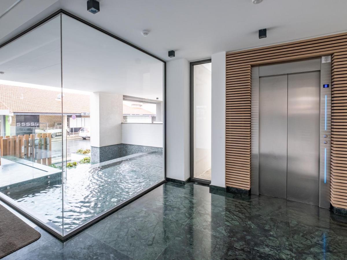 Sanders Gaia - Bright Two-Bedroom Apartment With Sea View لارنكا المظهر الخارجي الصورة