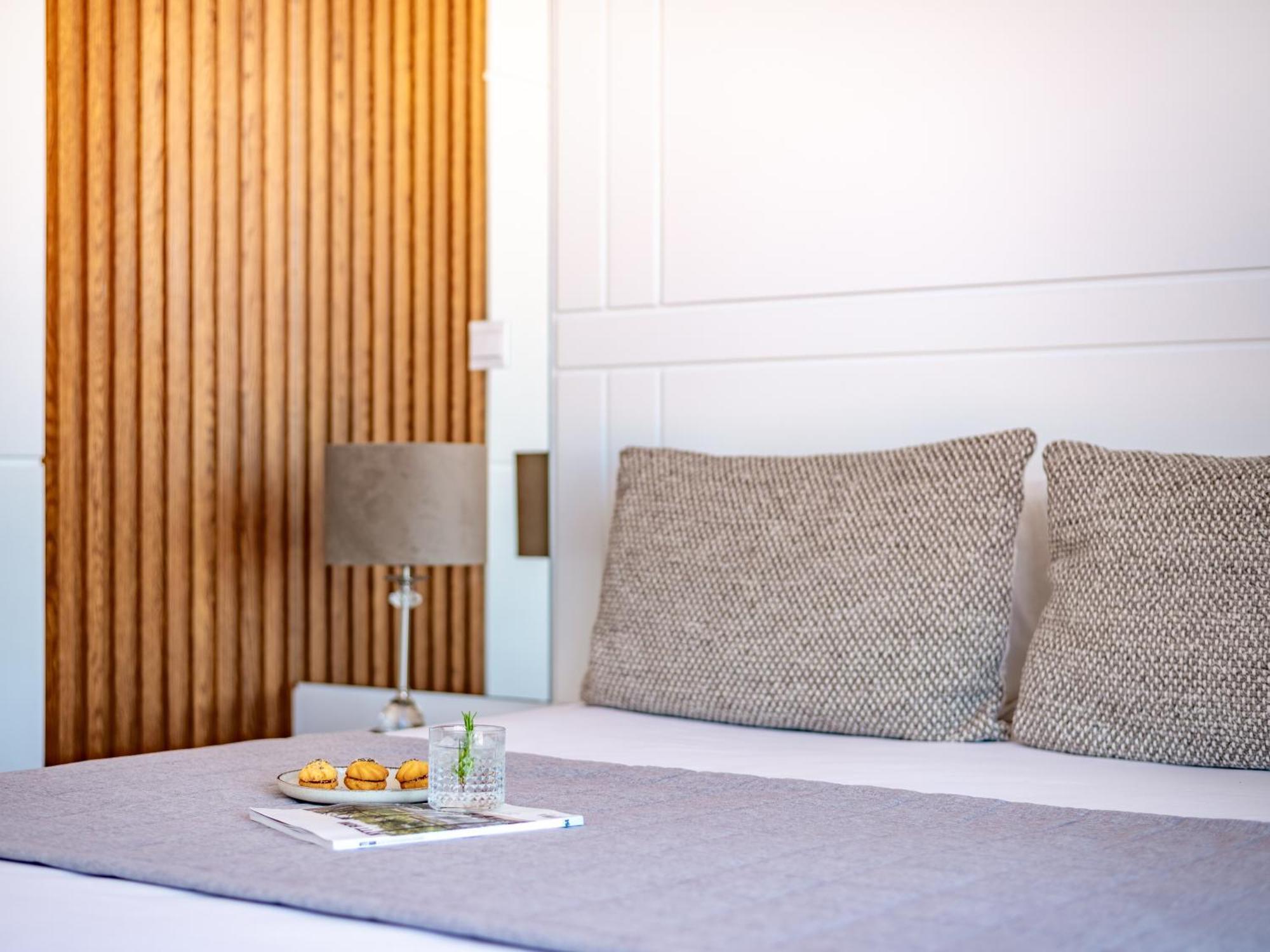 Sanders Gaia - Bright Two-Bedroom Apartment With Sea View لارنكا المظهر الخارجي الصورة